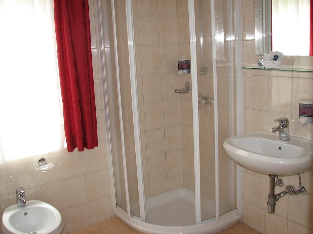 Gostisce Masun Hotel Szoba fotó